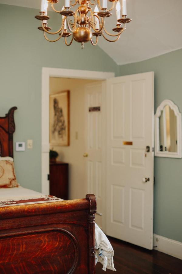 The Myrtles Bed & Breakfast Saint Francisville Exterior photo
